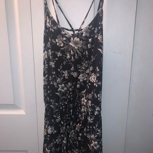 American Eagle floral print romper